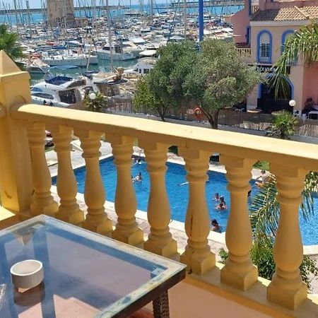 Appartement Climatise Deux Chambres Front De Mer Et Piscine Torrevieja Zewnętrze zdjęcie