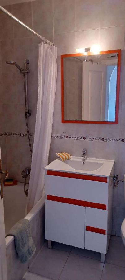 Appartement Climatise Deux Chambres Front De Mer Et Piscine Torrevieja Zewnętrze zdjęcie