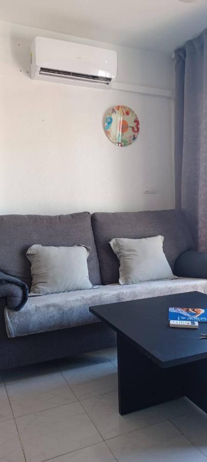 Appartement Climatise Deux Chambres Front De Mer Et Piscine Torrevieja Zewnętrze zdjęcie